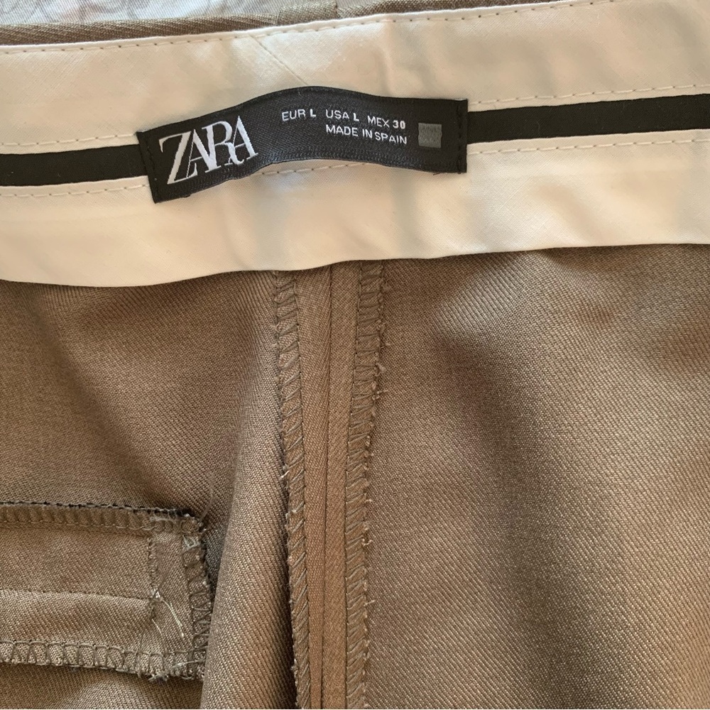 Zara RARE Straight Cut Pleated Pants with Pockets‎ In Khaki Size L - Picture 10 of 11